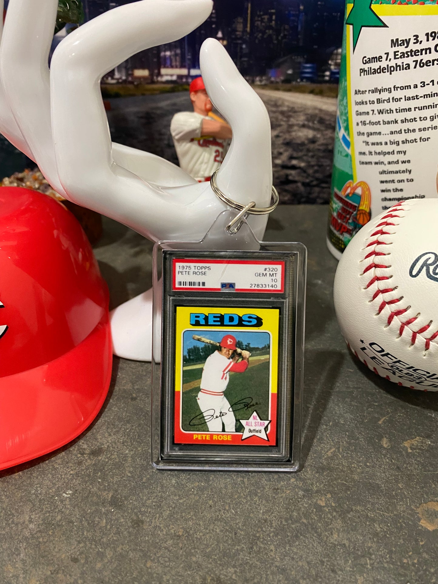 1975 Topps Pete Rose PSA Slab Keychain
