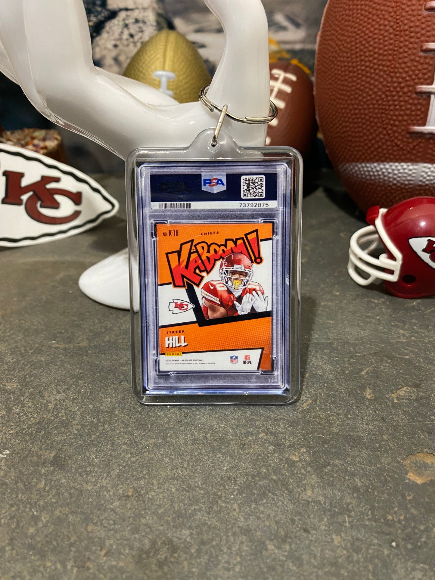 2020 Panini Tyreek Hill Kaboom! (PURPLE) PSA Slab Keychain