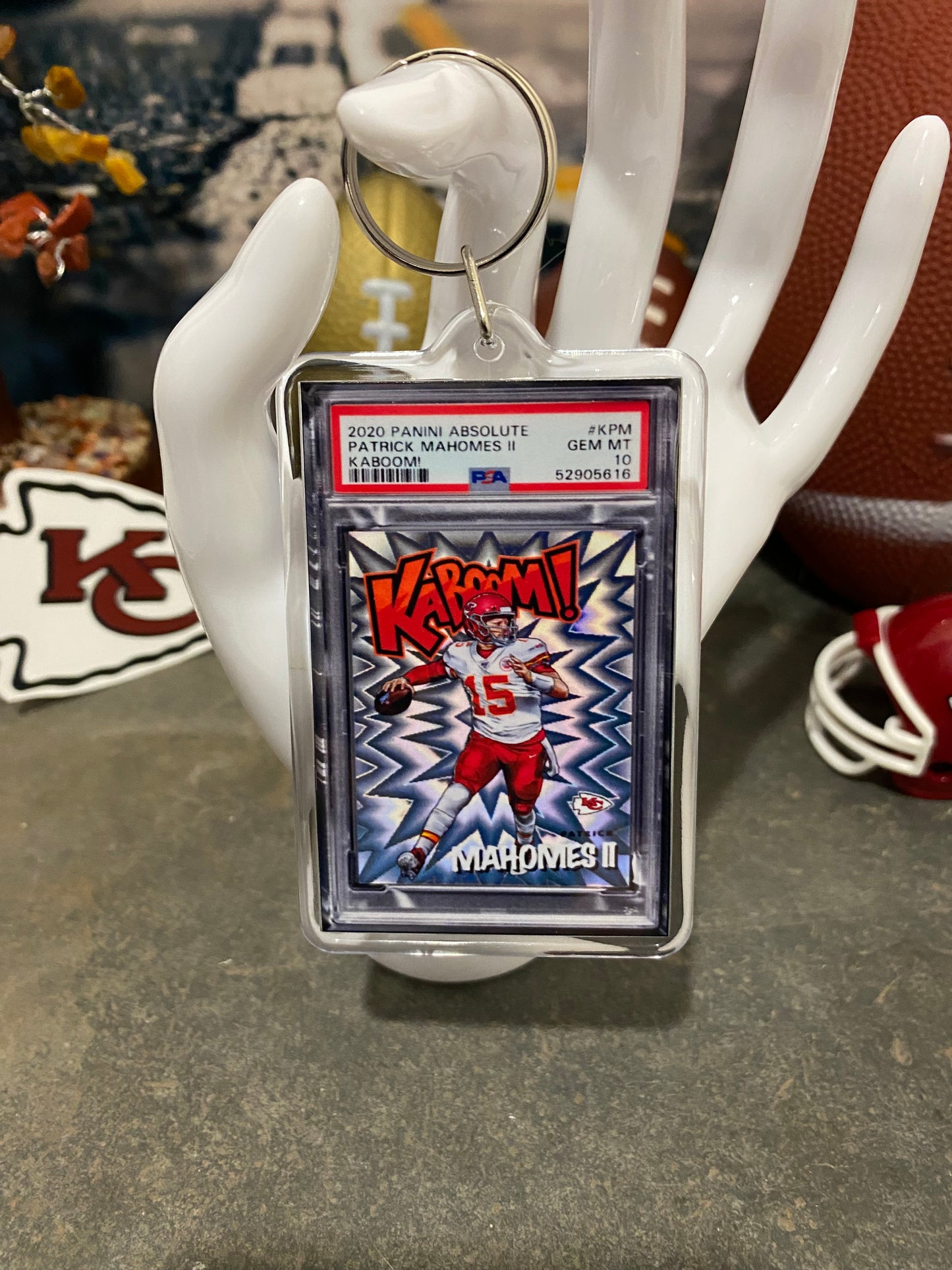 2020 Panini Patrick Mahomes Kaboom! PSA Slab Keychain